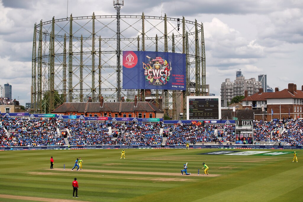 Cricket - ICC Cricket World Cup - India v Australia - The Oval, London, Britain - June 9, 2019 General view Action Images via Reuters/Andrew Boyers - RC1F0BBB28B0