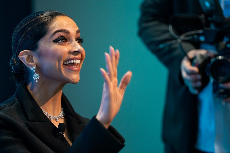 Deepika Padukone, Founder, Live Love Laugh Foundation, India; Cultural Leader, speaking in the "An Insight, An Idea with Deepika Padukone" session at the World Economic Forum Annual Meeting 2020 in Davos-Klosters, Switzerland, January 21, 2020. Betazone\r\rWorld Economic Forum / Boris Baldinger