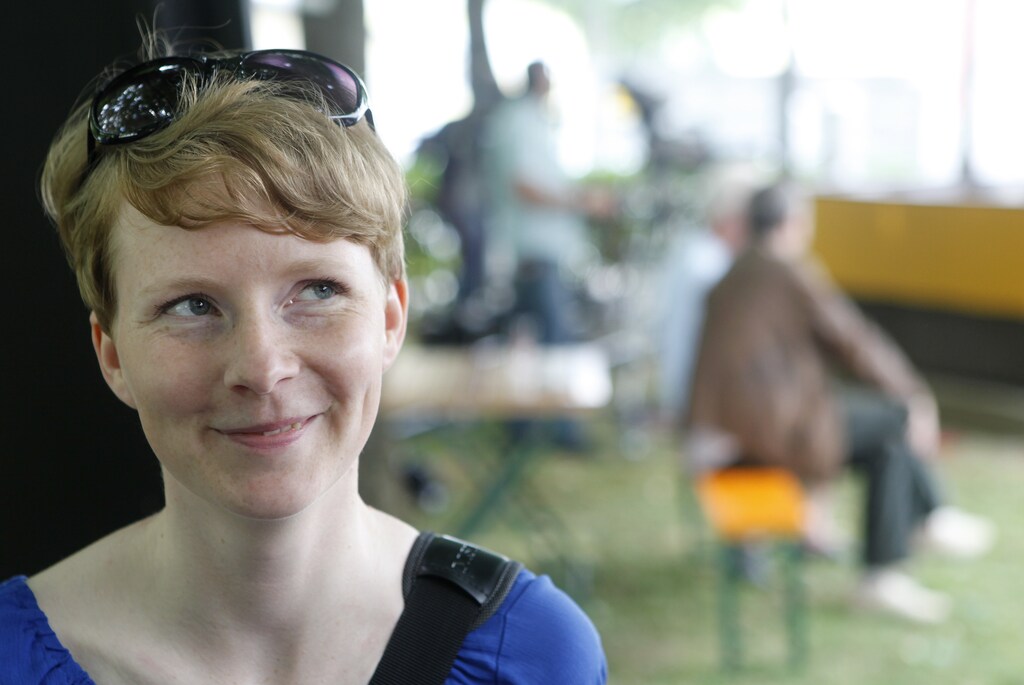 German writer Judith Zander enjoys a break during the annual Festival of German Language Literature (Bachmannpreis) in Klagenfurt June 26, 2010. REUTERS/Herwig Prammer (AUSTRIA - Tags: ENTERTAINMENT HEADSHOT PROFILE MEDIA) - BM2E66Q15ZJ01