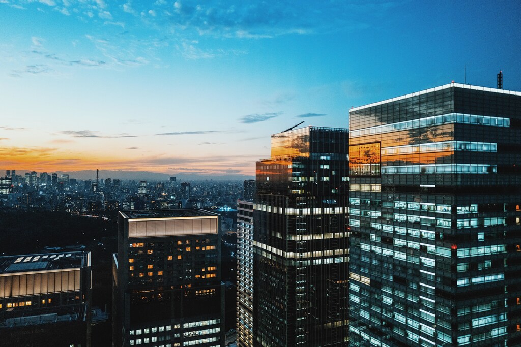 decarbonizing real estate