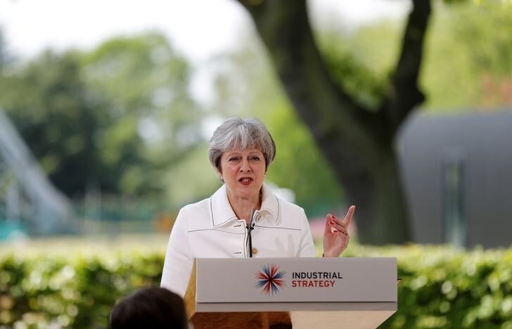 Britain's Prime Minister, Theresa May, speaks on science and the Industrial Strategy at Jodrell Bank in Macclesfield, Britain May 21, 2018. REUTERS/Darren Staples/Pool