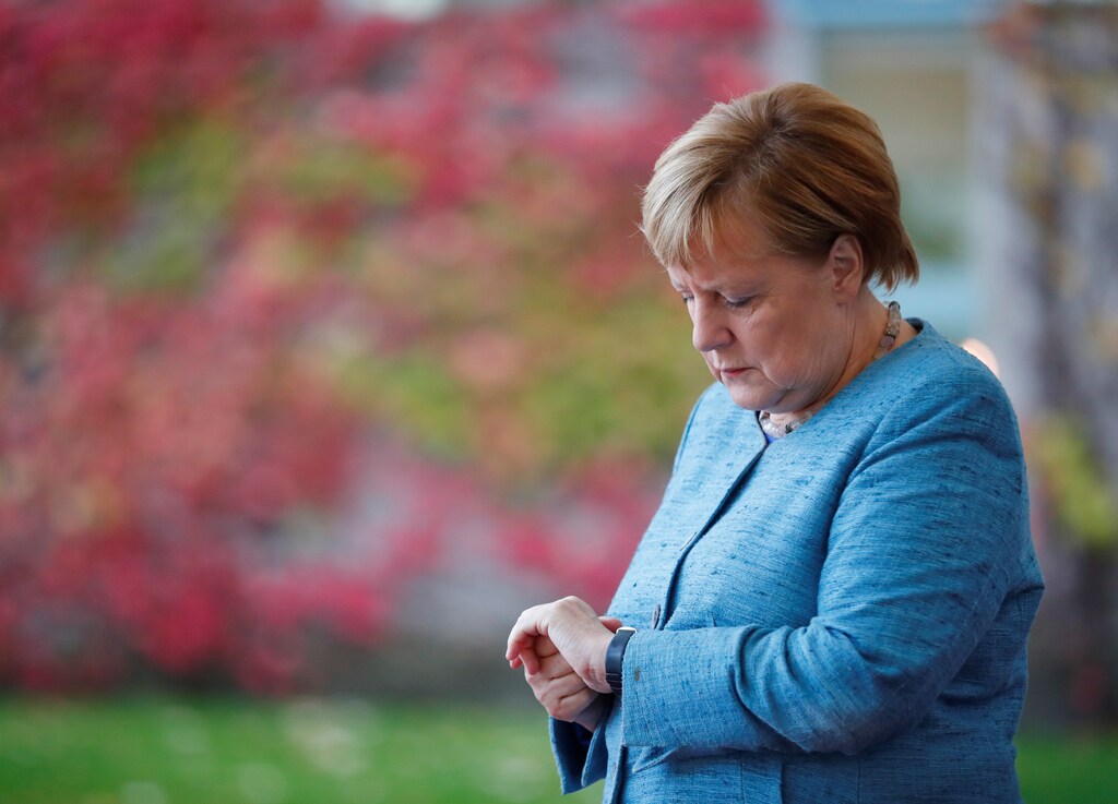 German Chancellor Angela Merkel awaits the arrival of participants ahead of the 'G20 Compact with Africa' summit at the Chancellery in Berlin, Germany, October 30, 2018. REUTERS/Hannibal Hanschke - RC1D81A454D0