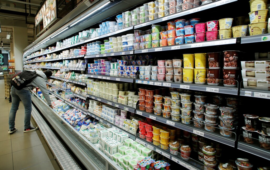 Various products are displayed on a refrigerated shelf at a supermarket of Swiss retail group Migros, as the spread of the coronavirus disease (COVID-19) continues, in Zurich, Switzerland June 24, 2020. REUTERS/Arnd Wiegmann