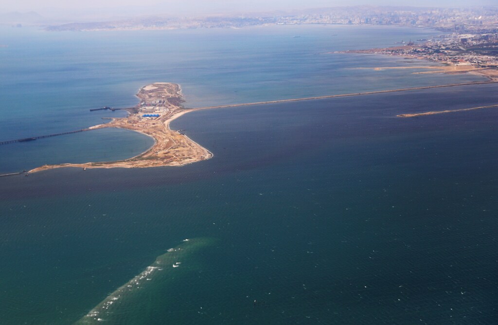 An aerial view of the Caspian Sea near the city of Baku is pictured through the window of Turkish Airlines airplane, ahead of Europa League Final, in Baku Azerbaijan May 27, 2019. REUTERS/Amr Abdallah Dalsh - RC17A1EEB5C0