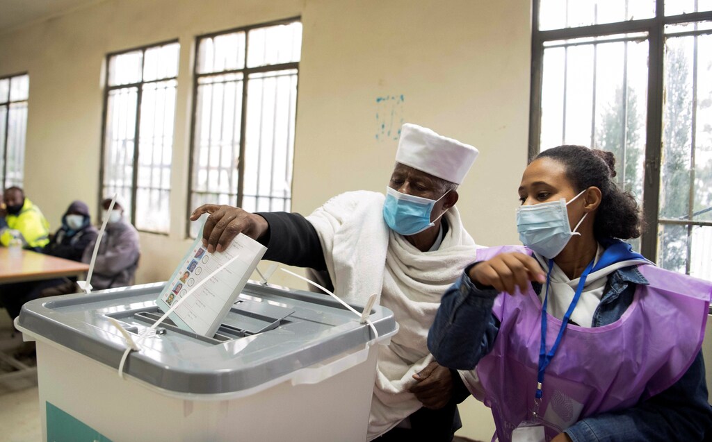 A man casts his ballot during the Ethiopian parliamentary and regional elections.