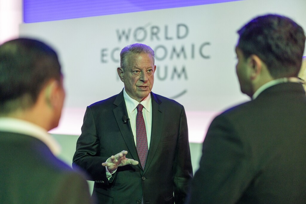 Al Gore: Action on climate is 'unstoppable', despite Trump | World ...