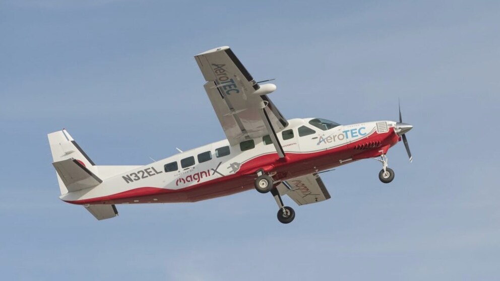 Este nave se ha coronado como el avión eléctrico más grande del mundo en completa con éxito un vuelo de prueba