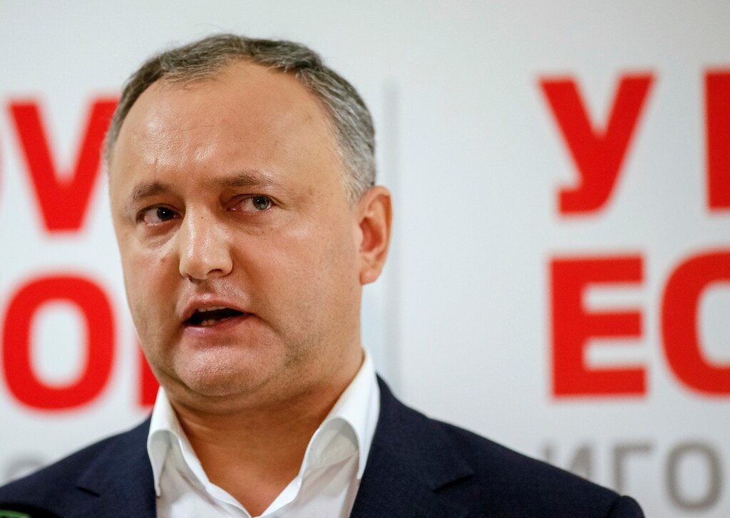 Moldova's Socialist Party presidential candidate Igor Dodon speaks to the media after a presidential election at his election headquarters in Chisinau, Moldova, November 14, 2016. REUTERS/Gleb Garanich - RTX2THWG