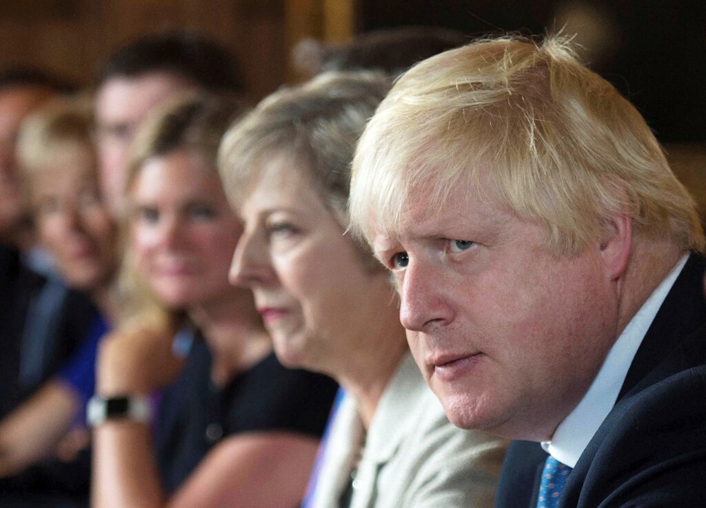 FILE PHOTO - Foreign Secretary Boris Johnson attends a cabinet meeting hosted by Theresa May at the Prime Minister's country retreat Chequers in Buckinghamshire to discuss department-by-department Brexit action plans, Britain August 31, 2016. REUTERS/Stefan Rousseau/Pool/File Photo - RTS16J0U
