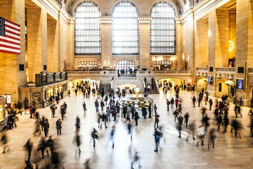 Top economy stories: US job growth slows but unemployment falls; Sovereign debt ratings at risk from high carbon emissions; and more.