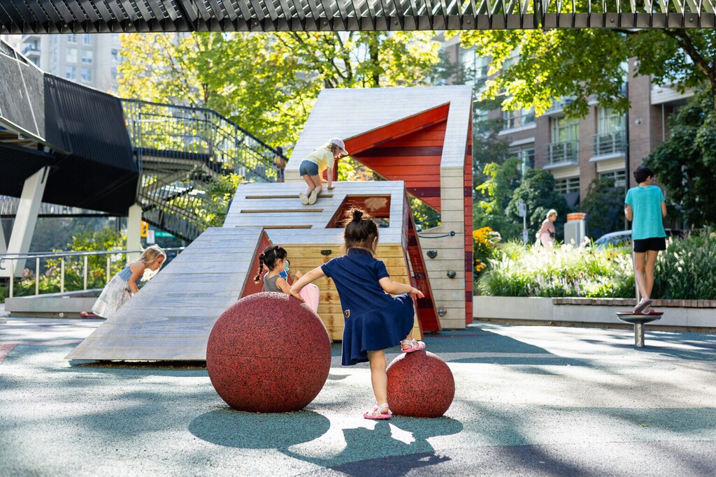 Rainbow Park Vancouver, Canada, demonstrating the Baukultur design principles