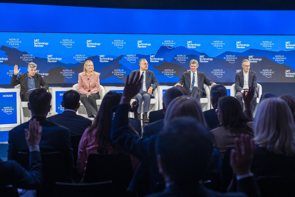 Scaling AI: Now Comes the Hard Part session with Amin Nasser, President and Chief Executive Officer, Aramco, Saudi Arabia; Julie Sweet, Chair and Chief Executive Officer, Accenture, Ireland; Mat Honan, Editor-in-Chief, MIT - Technology Review, USA; Roy Jakobs, President and Chief Executive Officer, Royal Philips, Netherlands; Ryan McInerney, Chief Executive Officer, Visa, USA; at the World Economic Forum Annual Meeting 2026 in Davos-Klosters, Switzerland, on 20/1/2026 from 08:15 to 09:00 in the Congress Centre â Sanada (Zone E), Stakeholder Dialogue. (ai scaling). Â©2026 World Economic Forum. Copyright: World Economic Forum/Valeriano Di Domenico
