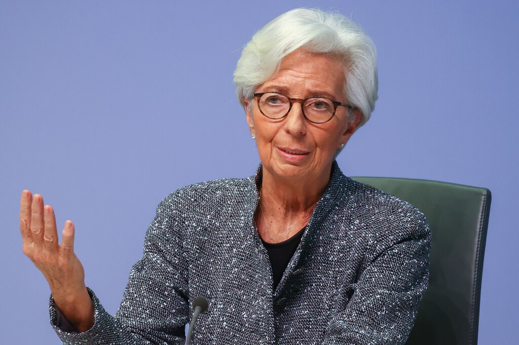 European Central Bank (ECB) President Christine Lagarde gestures as she addresses a news conference on the outcome of the meeting of the Governing Council, in Frankfurt, Germany, March 12, 2020. REUTERS/Kai Pfaffenbach - RC2EIF93851P