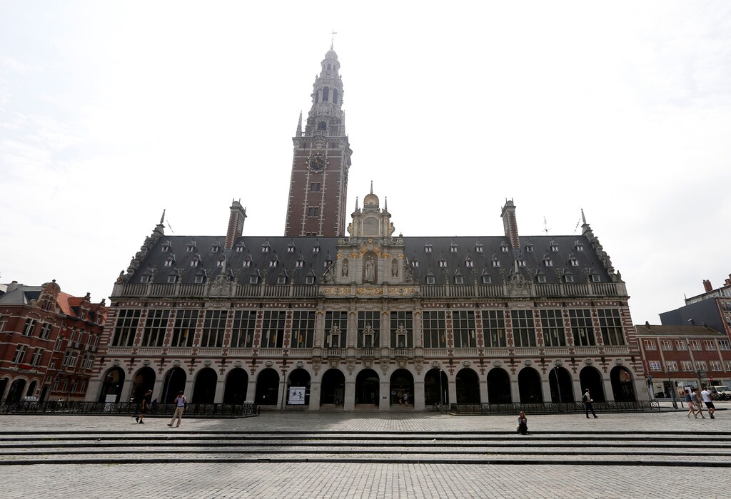 The library of the university KU Leuven "Katholieke Universiteit Leuven" is pictured in Leuven, Belgium, June 8, 2016. REUTERS/Francois Lenoir/File Photo - RTX2G3ME
