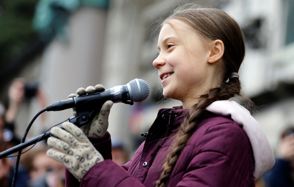 Swedish teenage climate activist Greta Thunberg speaks during a demonstration of the Fridays for Future movement in Lausanne, Switzerland January 17, 2020. REUTERS/Pierre Albouy - RC2OHE9BUW4L