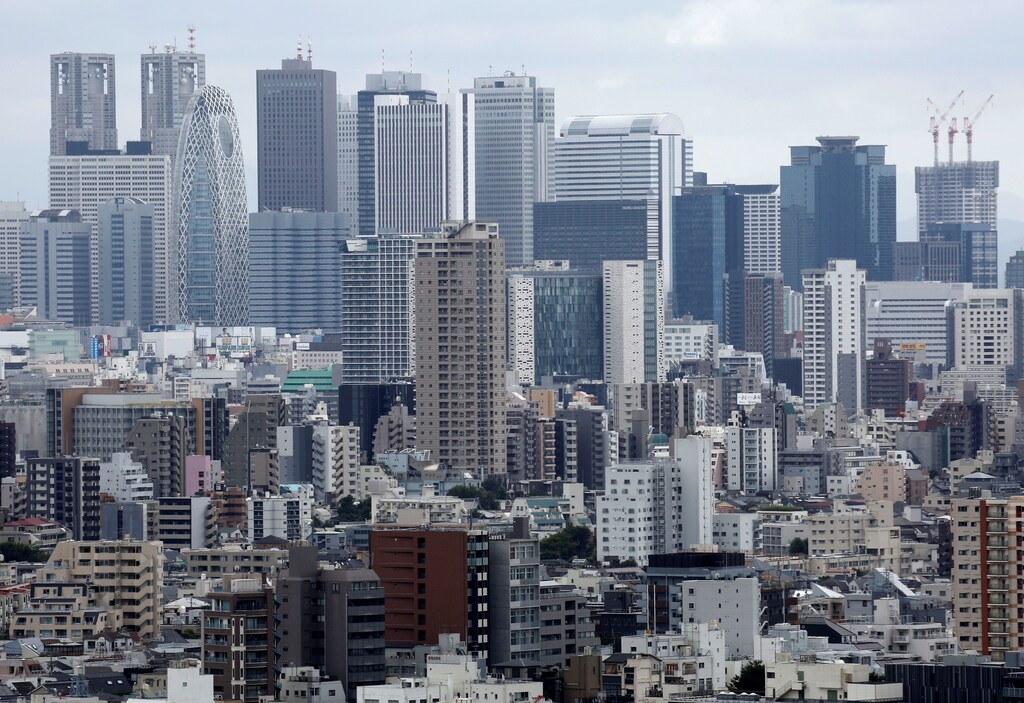 Residential and commercial buildings are pictured in Tokyo, Japan, August 16, 2016. Picture taken on August 16, 2016. REUTERS/Kim Kyung-Hoon - RTX2N3DG