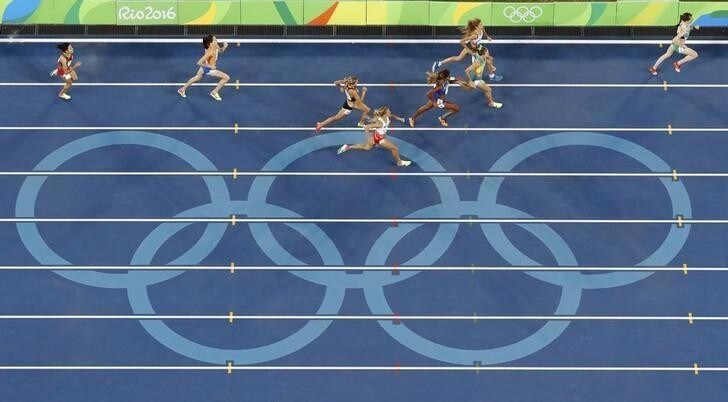 2016 Rio Olympics - Athletics - Preliminary - Women's 1500m Round 1 - Olympic Stadium - Rio de Janeiro, Brazil - 12/08/2016. Athletes compete in Heat 2.