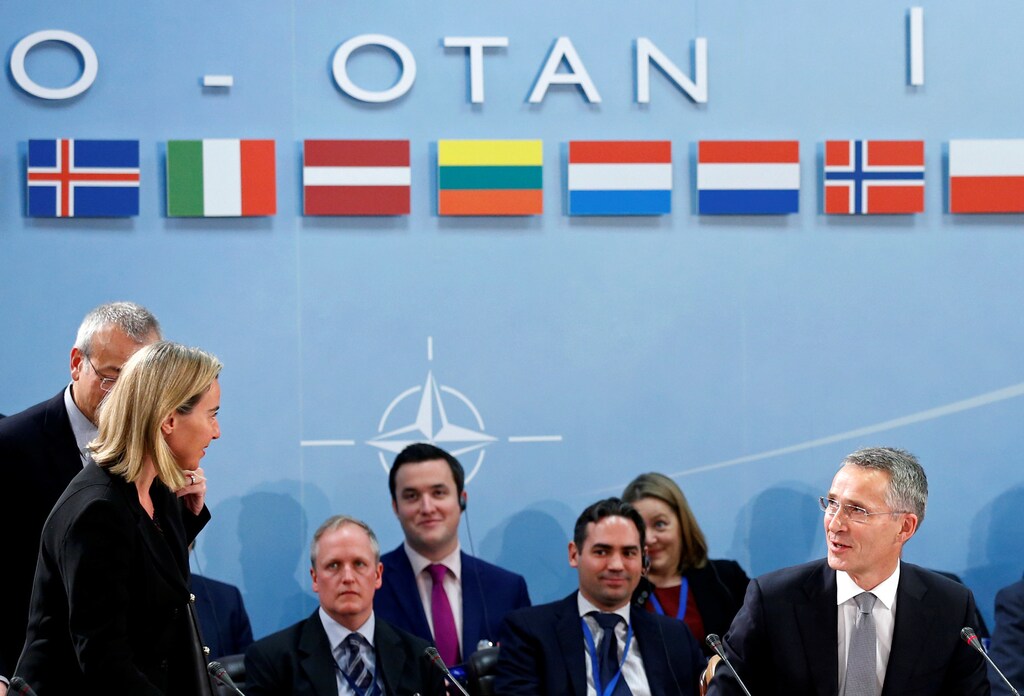 European Union foreign policy chief Federica Mogherini (L) and NATO Secretary-General Jens Stoltenberg attend a NATO defence ministers meeting at the Alliance headquarters in Brussels, Belgium October 27, 2016. REUTERS/Francois Lenoir - RTX2QO6G