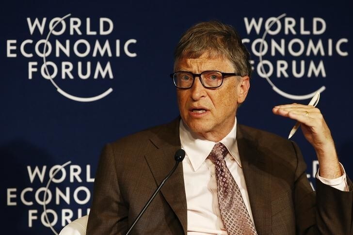 Microsoft co-founder Bill Gates attends the annual meeting of the World Economic Forum (WEF) in Davos, Switzerland January 22, 2016. REUTERS/Ruben Sprich