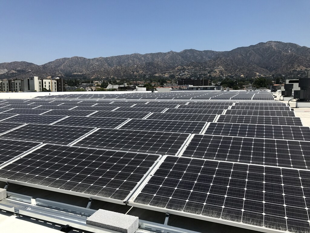A rooftop panel system is shown on the roof of a new IKEA store in Burbank, California, U.S., June 19, 2017. Photo taken June 19, 2017. REUTERS/Nichola Groom - RC1B1D980280