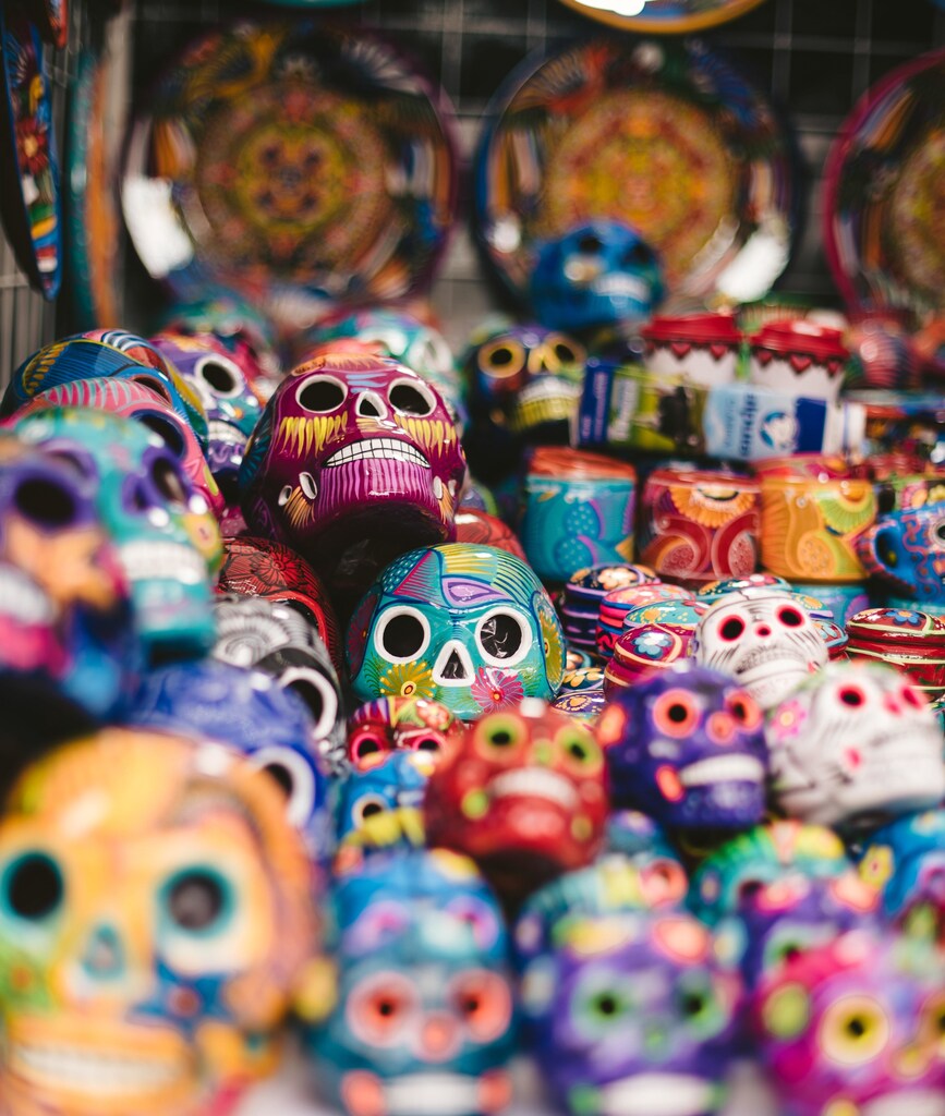 Día de los Muertos toys.