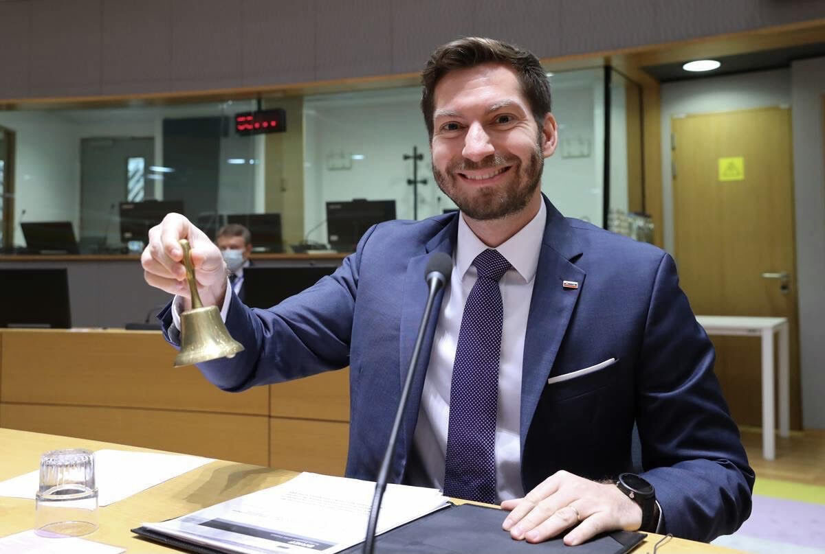 Mark Boris Andrijanič is a Slovenian civil society leader and politician committed to transforming the European tech ecosystem and one of the Forum's young global leaders.