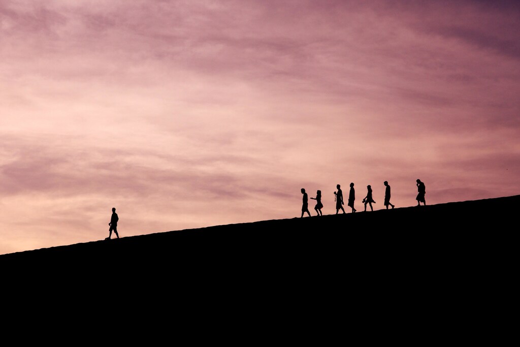 leadership judgment team experiences tips leader in charge boss manager mange managed lead inspired inspiration challenges team motivation motivate perspective advice wisdom wise advise advisory think thinking challenging challenge challenger wharton university profession dead senior seniority progress progression 21st century 2020 uncertain uncertainty