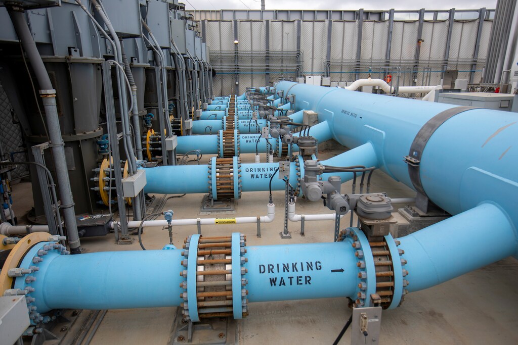 One method to produce green hydrogen, an important part of the net-zero transition, is seawater electrolysis — but do the numbers add up?
