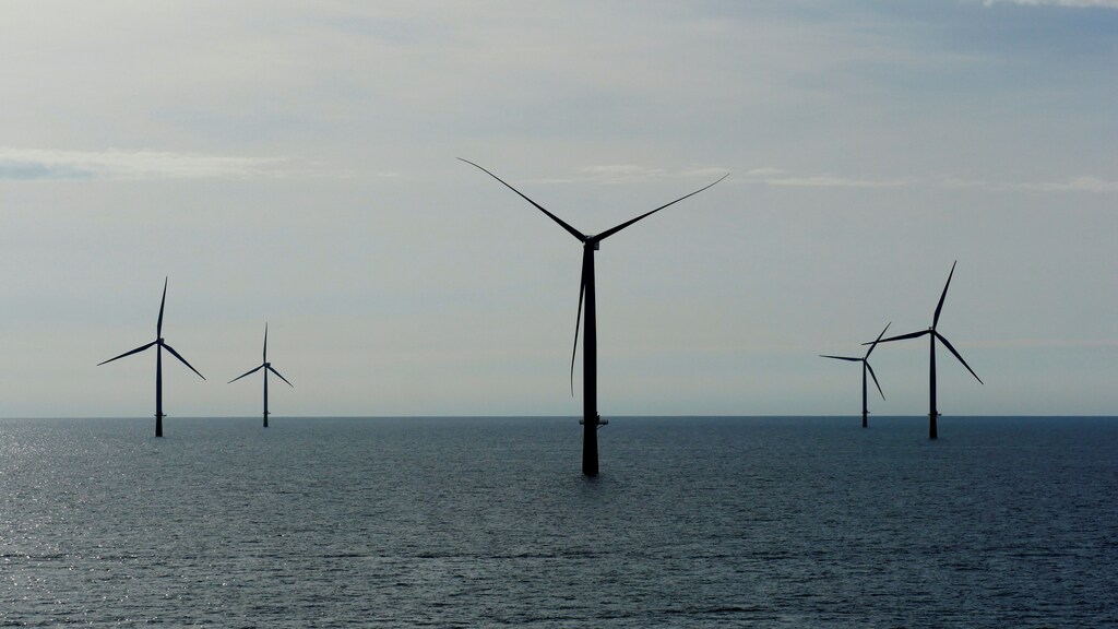 A general view of the DanTysk wind farm, 90 kilometres west of Esbjerg, Denmark, September 21, 2016. Picture taken September 21, 2016. To match EUROPE-OFFSHORE/WINDPOWER REUTERS/Nikolaj Skydsgaard - D1BEUNDQTLAA