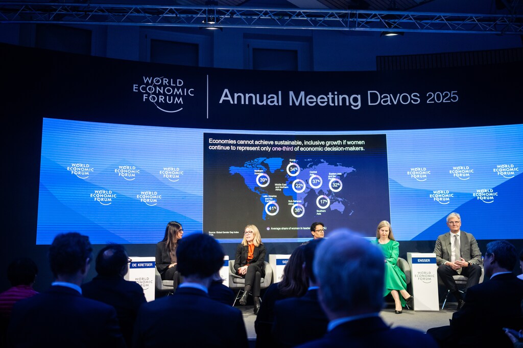 Alessandra Galloni, Editor-in-Chief, Reuters, Canada; Anna Bjerde, Managing Director, Operations, World Bank, Washington DC; Katherine Garrett-Cox, Chief Executive Officer, Gulf International Bank (UK), United Kingdom; Lutfey Siddiqi, Special Envoy of the Head of the Interim Government of Bangladesh; Michael Ensser, Chairman, Egon Zehnder, Switzerland; speaking in Adding Trillions with Gender Parity session at the World Economic Forum Annual Meeting 2025 in Davos-Klosters, Switzerland, 21/1/2025, 15:00 â 15:45 at Congress Centre - Aspen 2. Stakeholder Dialogue. Copyright: World Economic Forum / Mattias Nutt