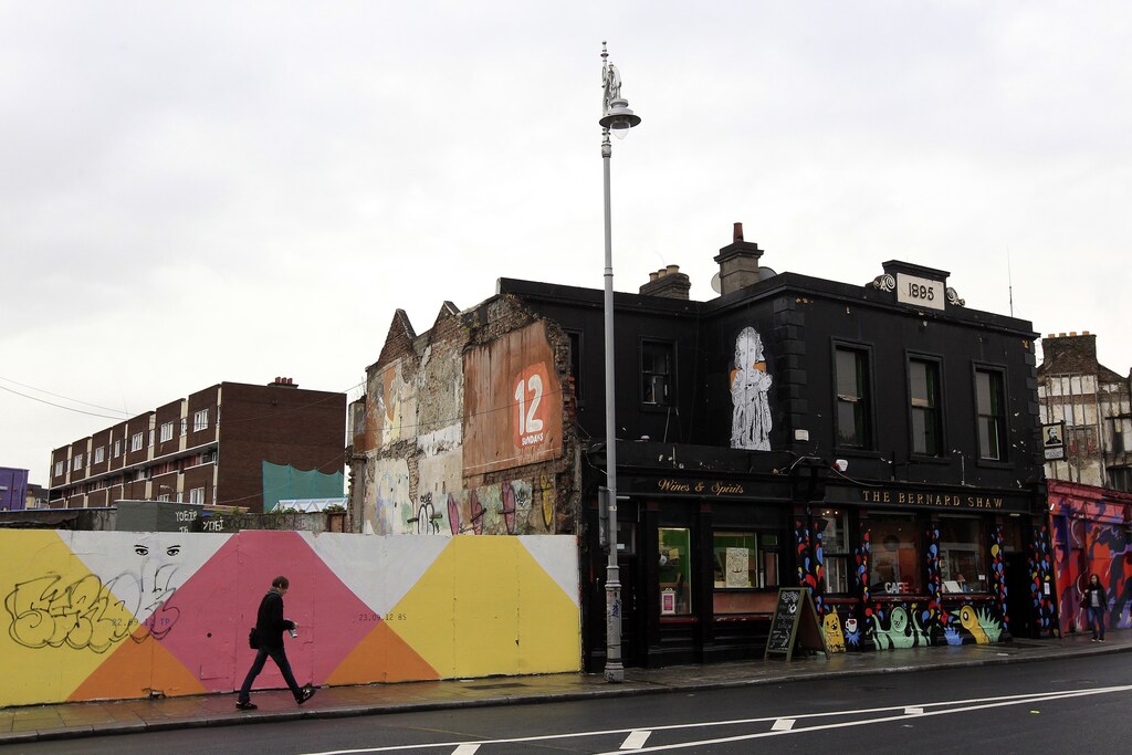 A general view of the "Coffee To Get Her" restaurant near Dublin city centre which becomes a bar and club in the evenings October 8, 2012. Thousands of small shops and businesses have closed up over the past few years of Europe's economic downturn, especially in the so-called "PIIGS" countries of Portugal, Italy, Ireland, Greece and Spain. Among the shuttered businesses, many remain open, and they credit their survival to sticking to the basics: focusing on customers and quality, staying flexible and looking for creative solutions, keeping prices reasonable and - perhaps most important of all - avoiding taking out loans. Leandro Virgilio, 37, runs a daytime Italian cafe in Dublin that becomes a bar at night, allowing him to share the costs with the other business owner. "I serve good quality food at an affordable price," he said. His advice to others in these difficult economic times: "Grow slowly and try and keep your start-up costs to a minimum." Picture taken October 8, 2012. REUTERS/Cathal McNaughton (IRELAND - Tags: SOCIETY BUSINESS EMPLOYMENT)ATTENTION EDITORS: PICTURE 11 OF 30 FOR PACKAGE 'DEALING WITH AUSTERITY'SEARCH 'AUSTERITY' FOR ALL IMAGES - RTR399TI