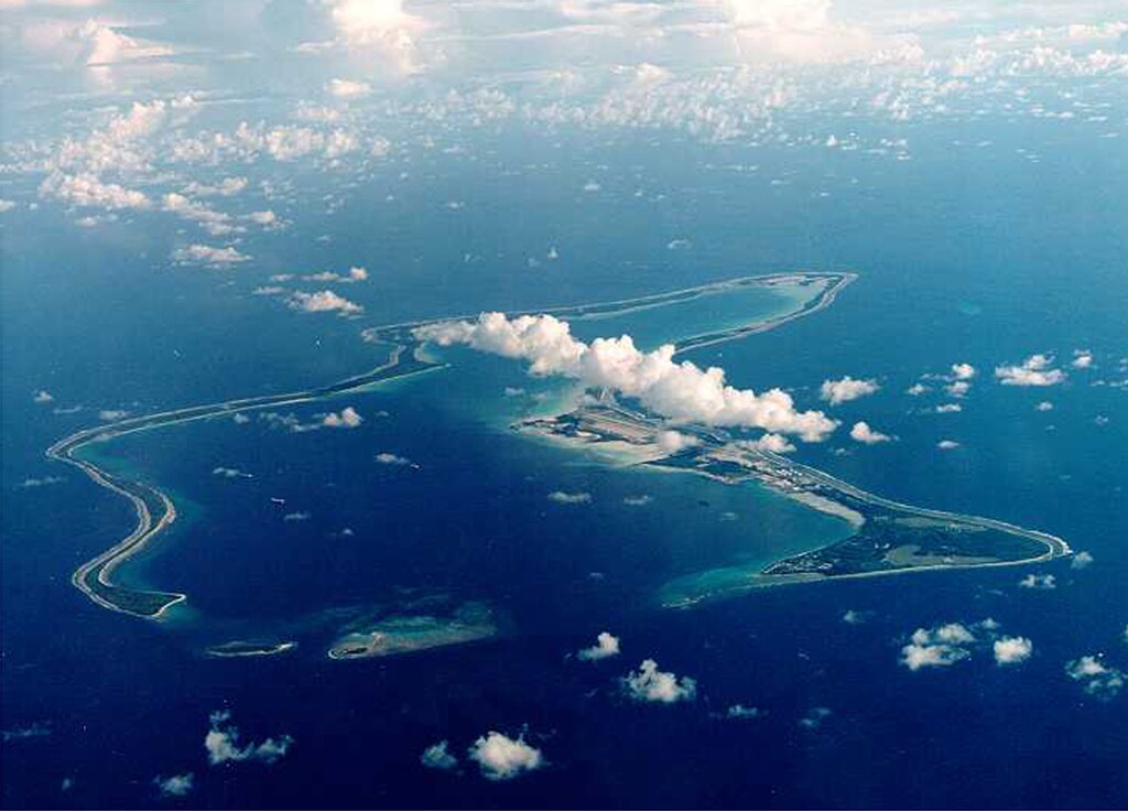 Photo of Diego Garcia, largest island in the Chagos archipelago and site of a major United States military base in the middle of the Indian Ocean leased from Britain in 1966. Exiled inhabitants of Diego Garcia began a challenge July 17 to a British government decision to kick them off the remote island 30 years ago to make way for the U.S. base. Thousands of islanders from the 65-island Chagos archipelago, many of them born in exile in Mauritius, want Britain to return them to their homeland.clh/HO/U.S.CLH/ - RP2DRHZEXIAA