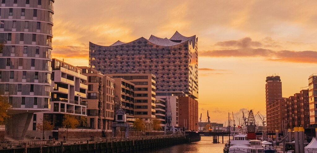 Hamburg's Elphi concert hall, part of the HafenCity project that is putting circular economy principles into practice.