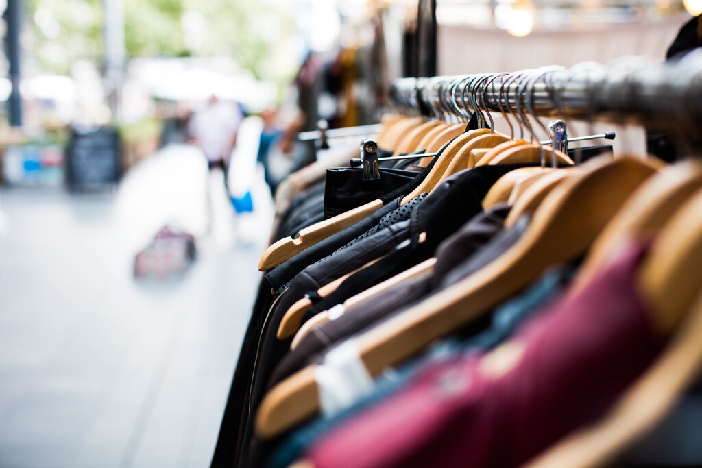 coronavirus fashion industry sustainability carbon emissions zero net global warming climate change environment green recycling retailers consumers