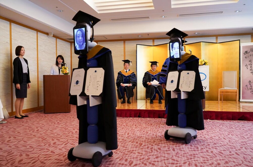 coronavirus fears epidemic pandemic disease infection contamination sanitation spread virus health care education schools global graduation japan ceremony robot artificial intelligence