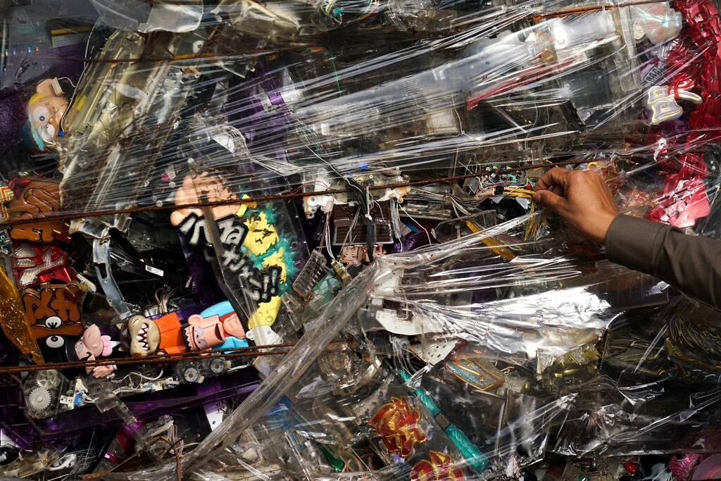 Electronic waste hidden in a freight container are seen during a search at Leam Chabang industrial estate, Chonburi province, Thailand, May 29, 2018. Picture taken May 29, 2018. REUTERS/Athit Perawongmetha - RC1C4D3C9FC0