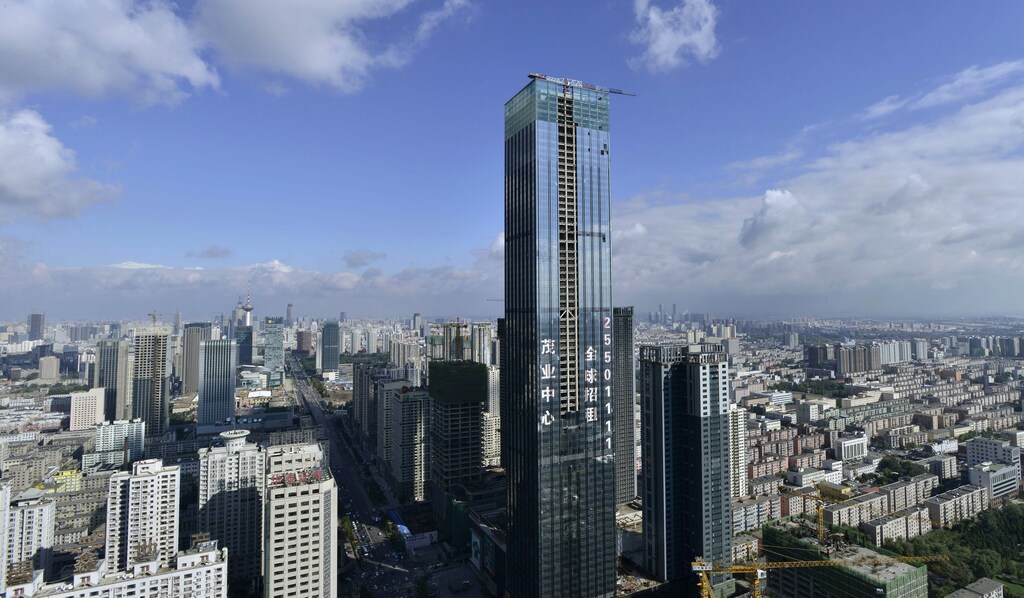 The 75-storey high landmark skyscraper of Shenyang is seen during a sunny day in Liaoning province October 11, 2013.