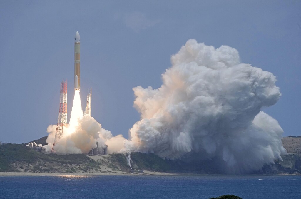 Japan's H3 rocket No. 3 lifts off carrying an Earth observation satellite from the Tanegashima Space Center in Minamitane in Kagoshima Prefecture, southwestern Japan, July 1, 2024, in this photo taken by Kyodo. Mandatory credit Kyodo/via REUTERS ATTENTION EDITORS - THIS IMAGE HAS BEEN SUPPLIED BY A THIRD PARTY. MANDATORY CREDIT. JAPAN OUT. NO COMMERCIAL OR EDITORIAL SALES IN JAPAN.