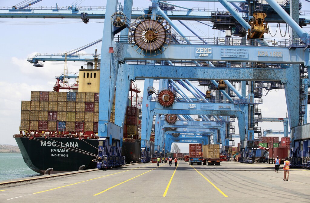 A ship docks at the main port in the Kenyan coastal city of Mombasa, February 25 2013.