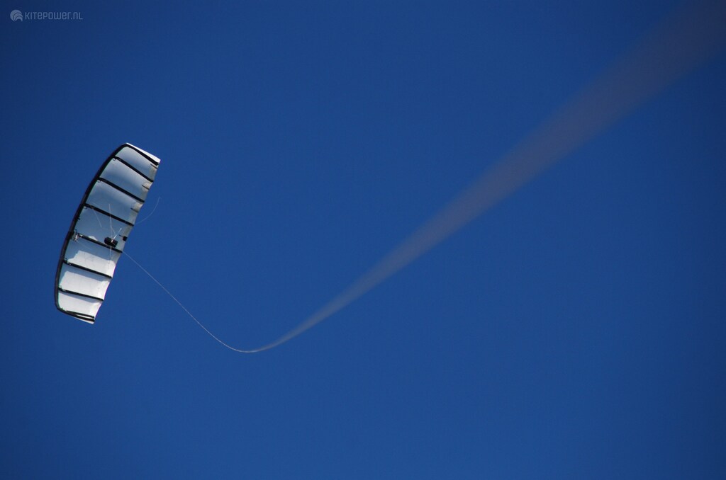 An airborne kite device used to generate airborne wind energy