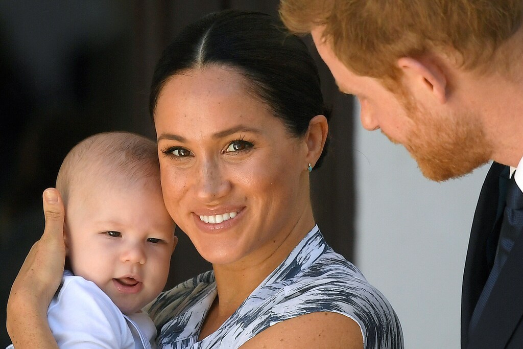 Britain's Prince Harry and his wife Meghan, Duchess of Sussex, holding their son Archie, meet Archbishop Desmond Tutu (not pictured) at the Desmond & Leah Tutu Legacy Foundation in Cape Town, South Africa, September 25, 2019. REUTERS/Toby Melville/Pool TPX IMAGES OF THE DAY - RC1AE0C8CF30
