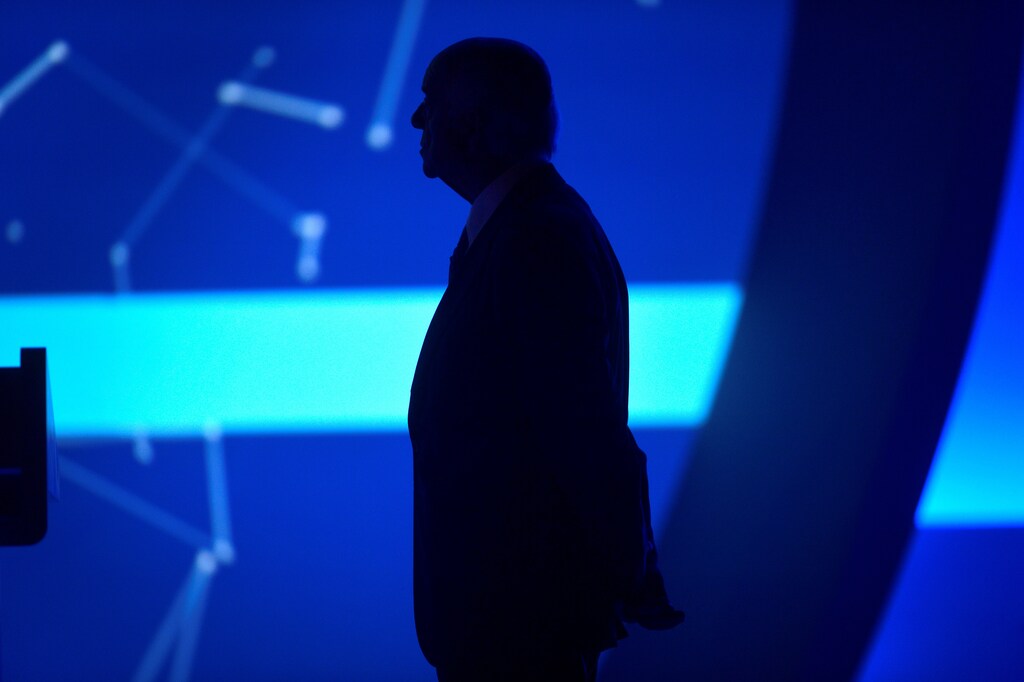 BBVA Chairman Francisco Gonzalez attends the Annual General Meeting of Shareholders at the Palacio Euskalduna in Bilbao, Spain March 17, 2017. REUTERS/Vincent West - RTX31HKC