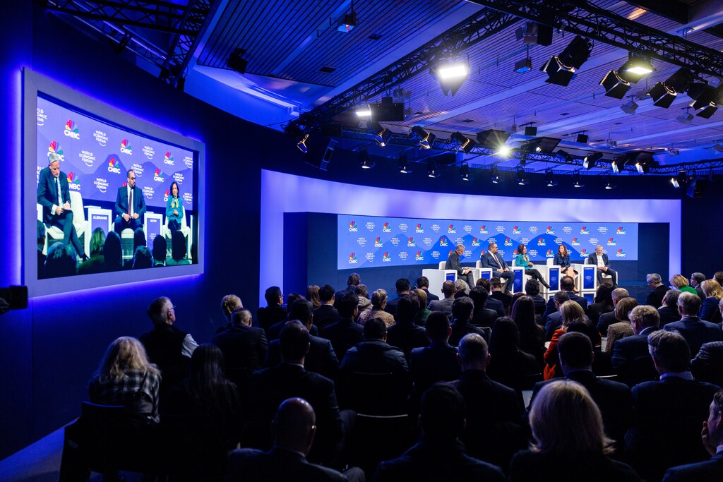 Here are some key Davos 2025 insights on the future of economic growth.