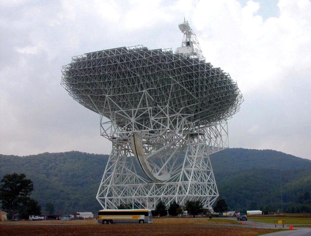 A radio telescope observing surface at Green Bank