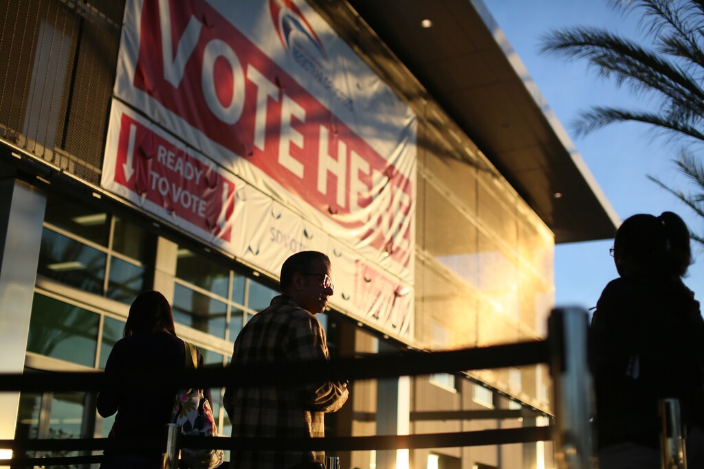 Voters wait in line at the San Diego County Registrar of Voters during the U.S, presidential election in San Diego, California, U.S November 8, 2016. REUTERS/Sandy Huffaker - RTX2SJ98