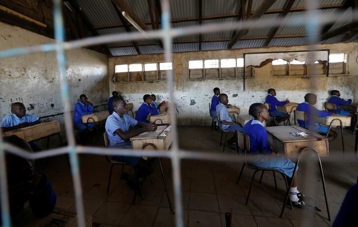 Pupils sit inside their classroom ahead of the primary school final national examinations at Kiboro Primary school along Juja road in Nairobi, Kenya October 31, 2017. REUTERS/Thomas Mukoya