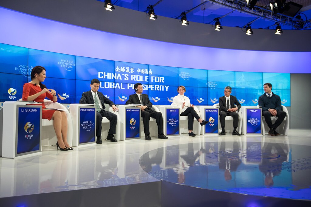 The panel Inga Beale, Chief Executive Officer, Lloyd's, United Kingdom, Fang Xinghai, Vice-Chairman, China Securities Regulatory Commission, People's Republic of China, Thomas Farley, President, NYSE, USA, Li Ruigang, Founding Chairman, China Media Capital (CMC), People's Republic of China, Xiao Yaqing, Chairman, State-owned Assets Supervision and Administration Commission (SASAC), People's Republic of China, Moderated by Li Sixuan, Anchor, China Central Television (CCTV), People's Republic of China speaking at the session: China's Role for Global Prosperity at the Annual Meeting 2017 of the World Economic Forum in Davos, January 17, 2017Copyright by World Economic Forum / Ciaran McCrickard