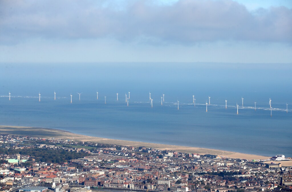 Scroby Sands offshore wind farm can be seen off of the coast at Great Yarmouth, Britain, October 24, 2018. Picture taken October 24, 2018. REUTERS/Chris Radburn - RC1773888790