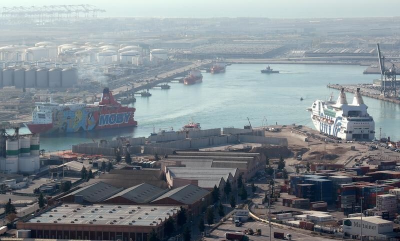 MS Moby Dada ferry ship, which the Spanish Interior Ministry has rented to house hundreds of National Police and Civil Guard officers called in to reinforce during the banned Catalan independence referendum, leaves the port, while Rhapsody, also rented by the ministry, stays docked in Barcelona, Spain, November 16, 2017. REUTERS/Albert Gea - RC1E07E55900