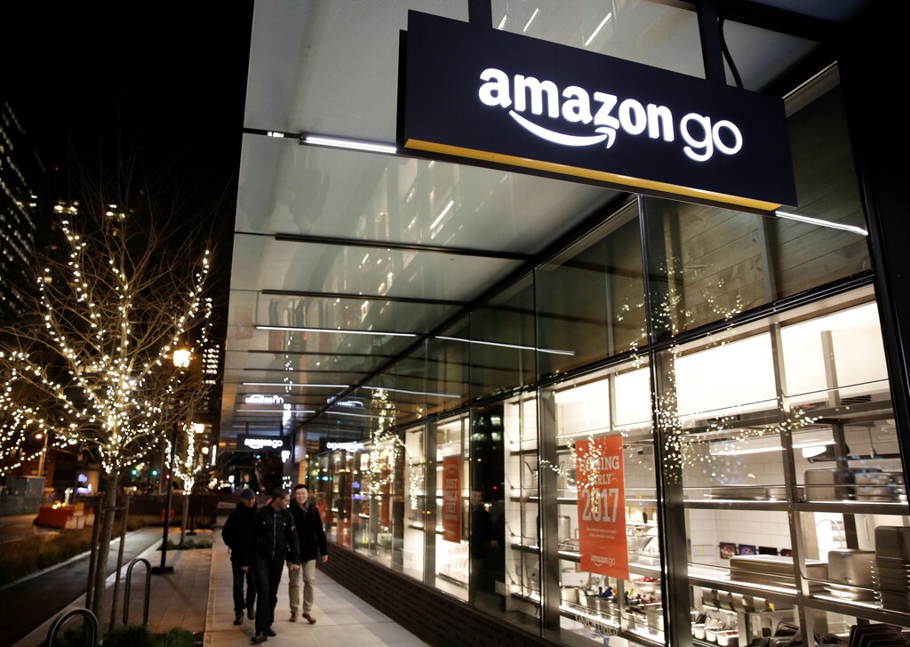 Amazon Go in Seattle Washington, U.S. December 5, 2016. REUTERS/Jason Redmond